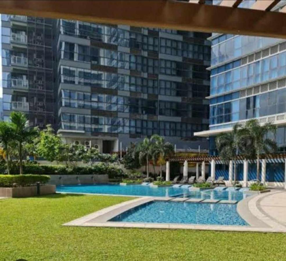 Uptown Parksuites Bgc Taguig Eksteriør billede